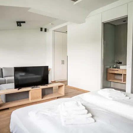 Szálloda Seehotel Bellevue By Keyone Zell am See