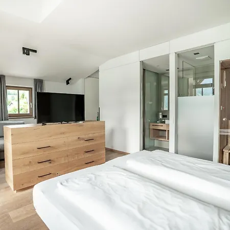 Seehotel Bellevue By Keyone * Zell am See