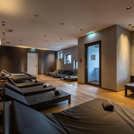 Seehotel Bellevue By Keyone * צל-אם-זי